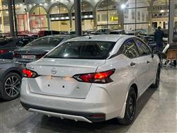 نيسان فيرسا